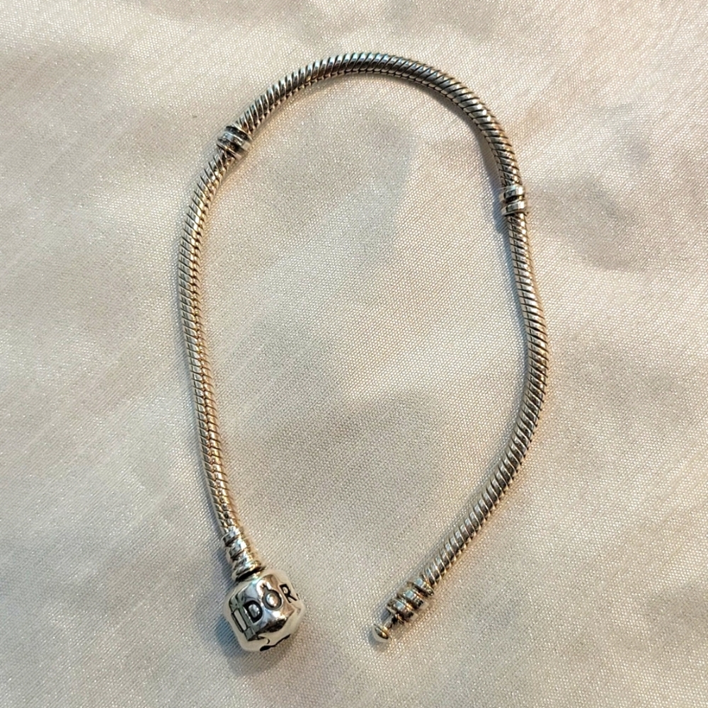 Pandora Sterling Silver Bracelet 7 1/2 "